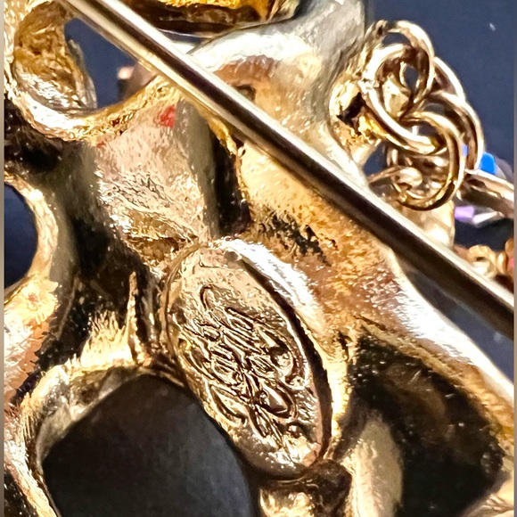 RARE Vintage Kirks Folly Vintage Cherub Brooch Aurora Borealis Crystals - Picture 2 of 5